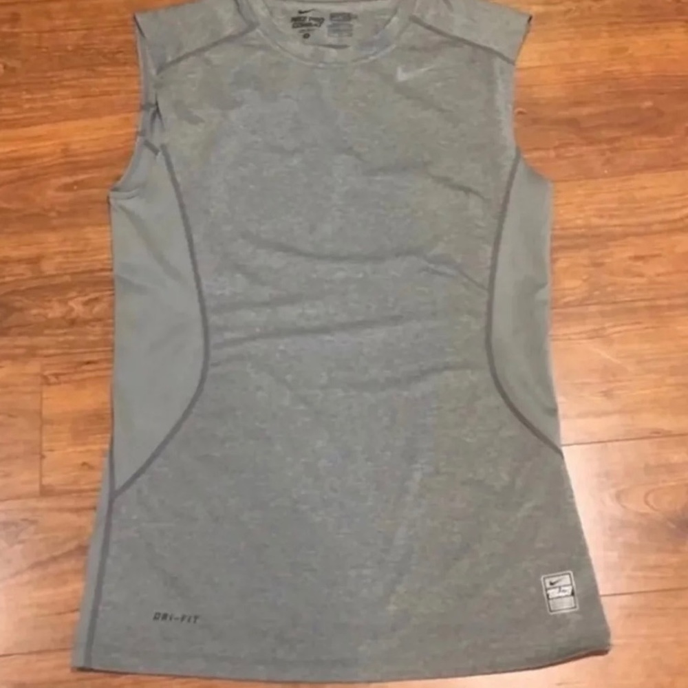 Men’s Nike Dri Fit Tank Top Size Small
